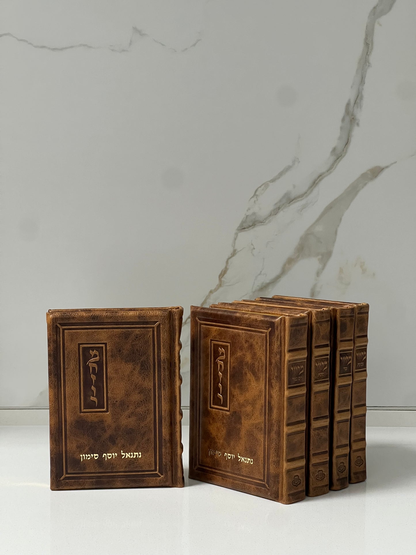 סט מחזורים גדול עור עתיק