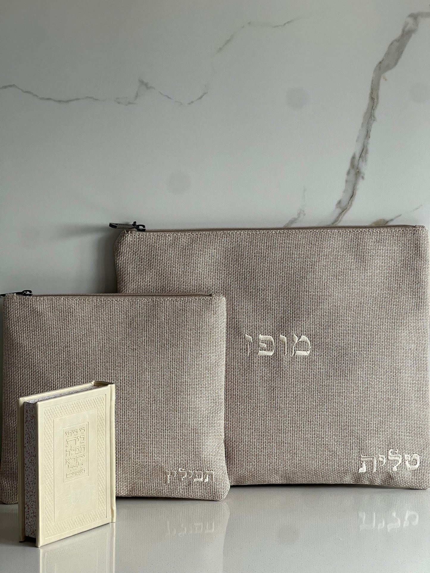 מארז מתחתנים דגם 02