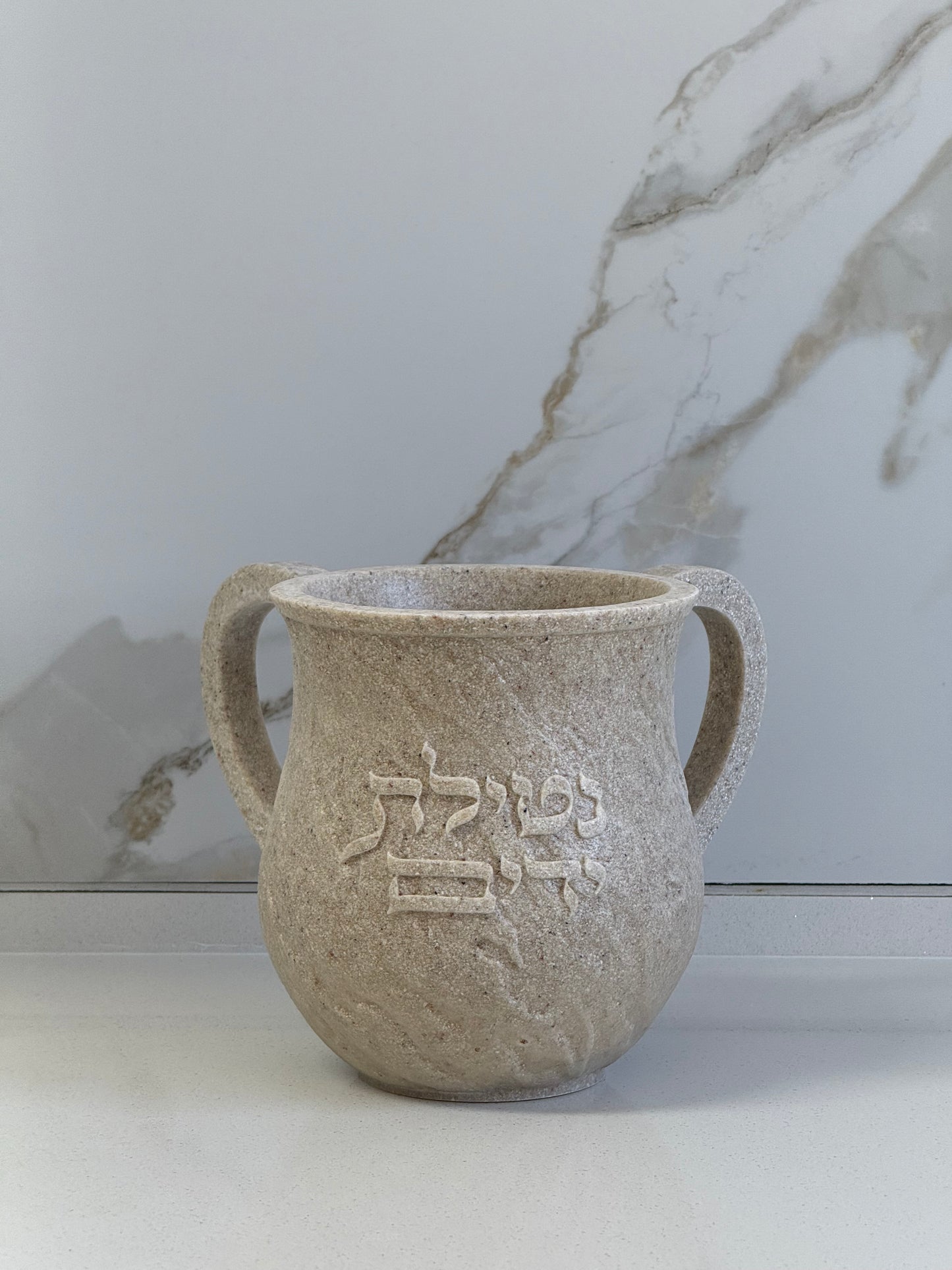 נטלה מהודרת דגם 07.